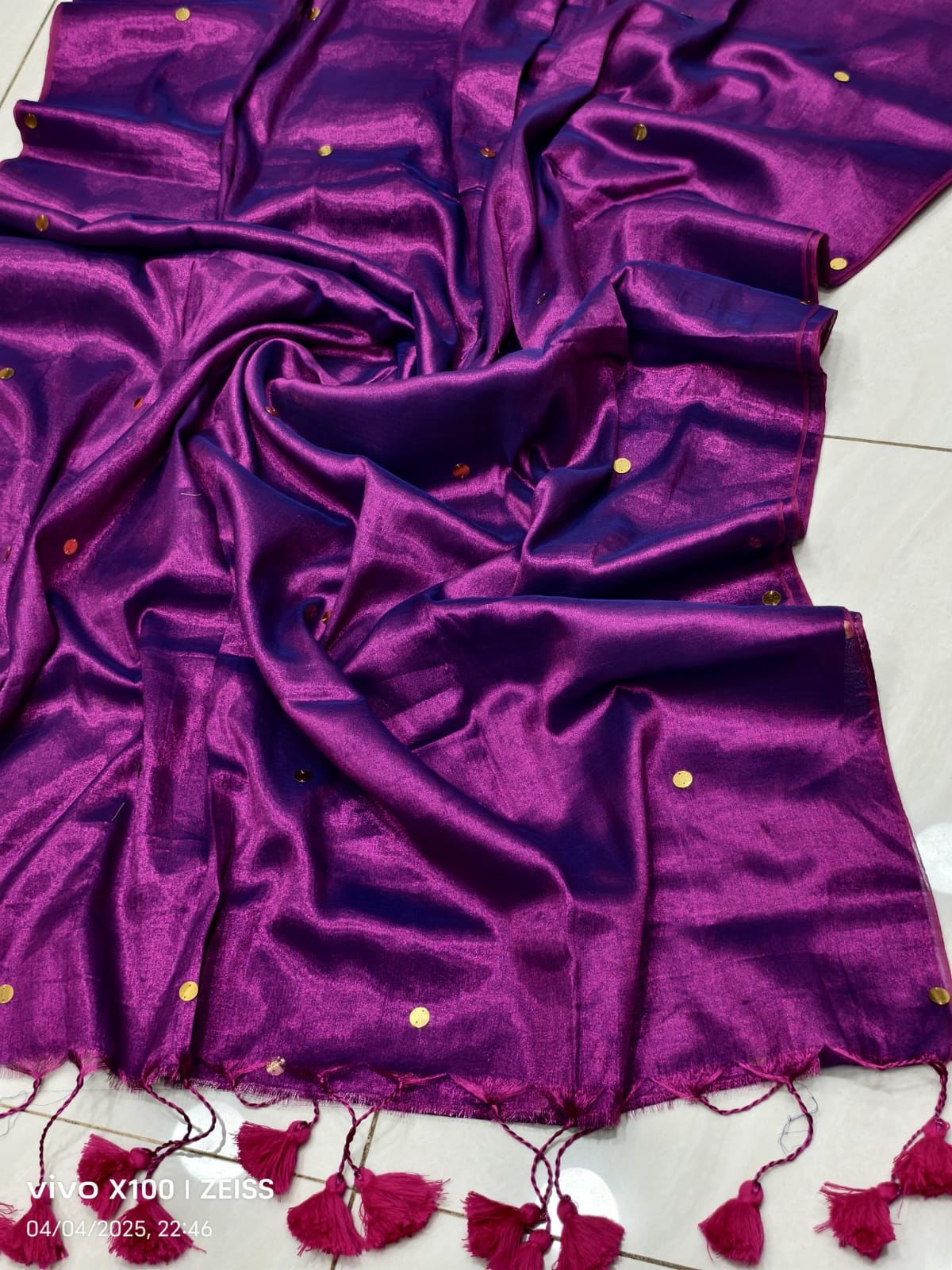Raga tissue saree
