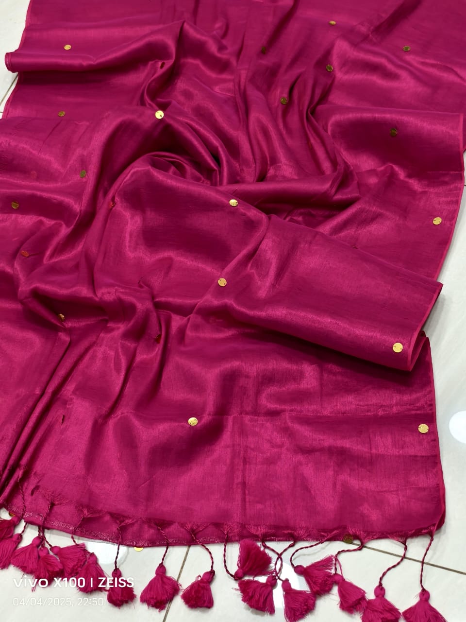 Raga tissue saree